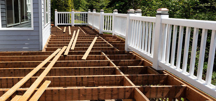 Deck Repair Free Estimate in West Hills, CA